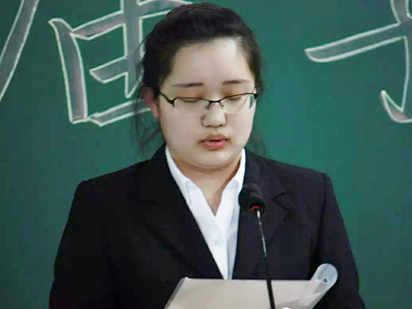 学习部部长李娜.jpg